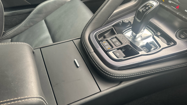 Jaguar F-Type 2.0 P300 R-Dynamic Black 2dr Auto Petrol Coupe